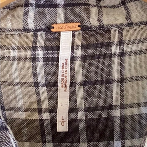 FREE PEOPLE Ladies Plaid Button Front Long Sleeve Shirt Top Size Large - Picture 6 of 8